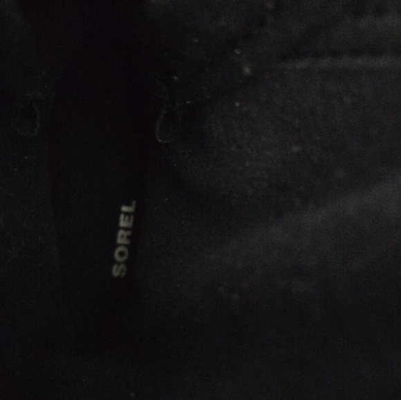 SOREL leather lace up slimboot in black and grey. SIZE 7 - Picture 12 of 13